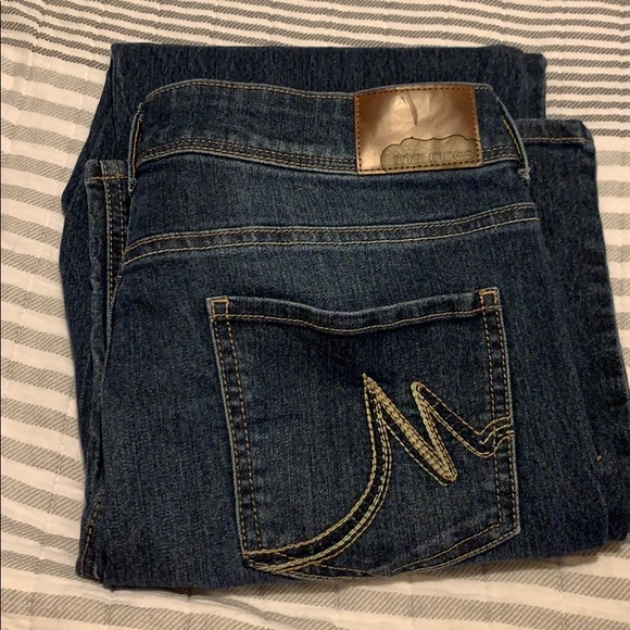 Jeans - Picture 3 of 3